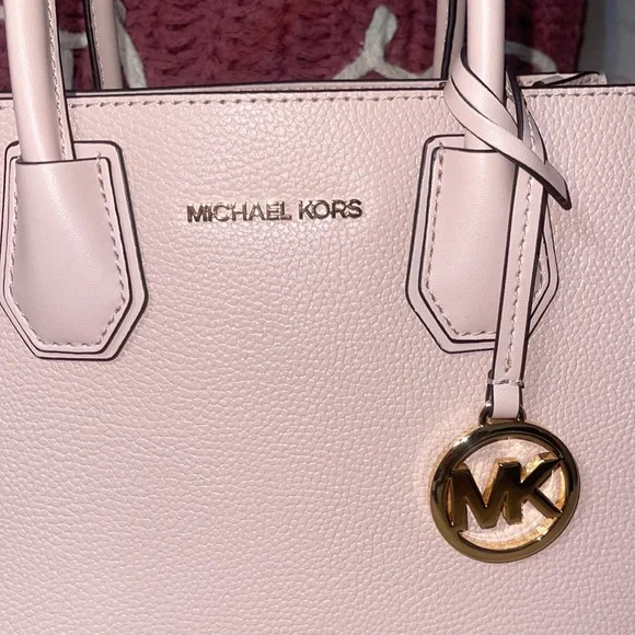 Michael Kors Satchel Purse with Wristlet Wallet - Picture 3 of 7
